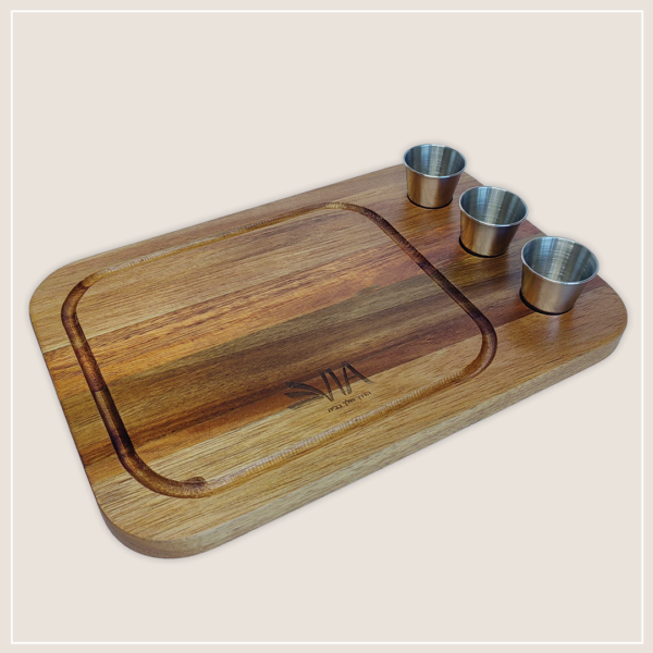 קרש הגשה + 3 קעריות דגם RUSTIC